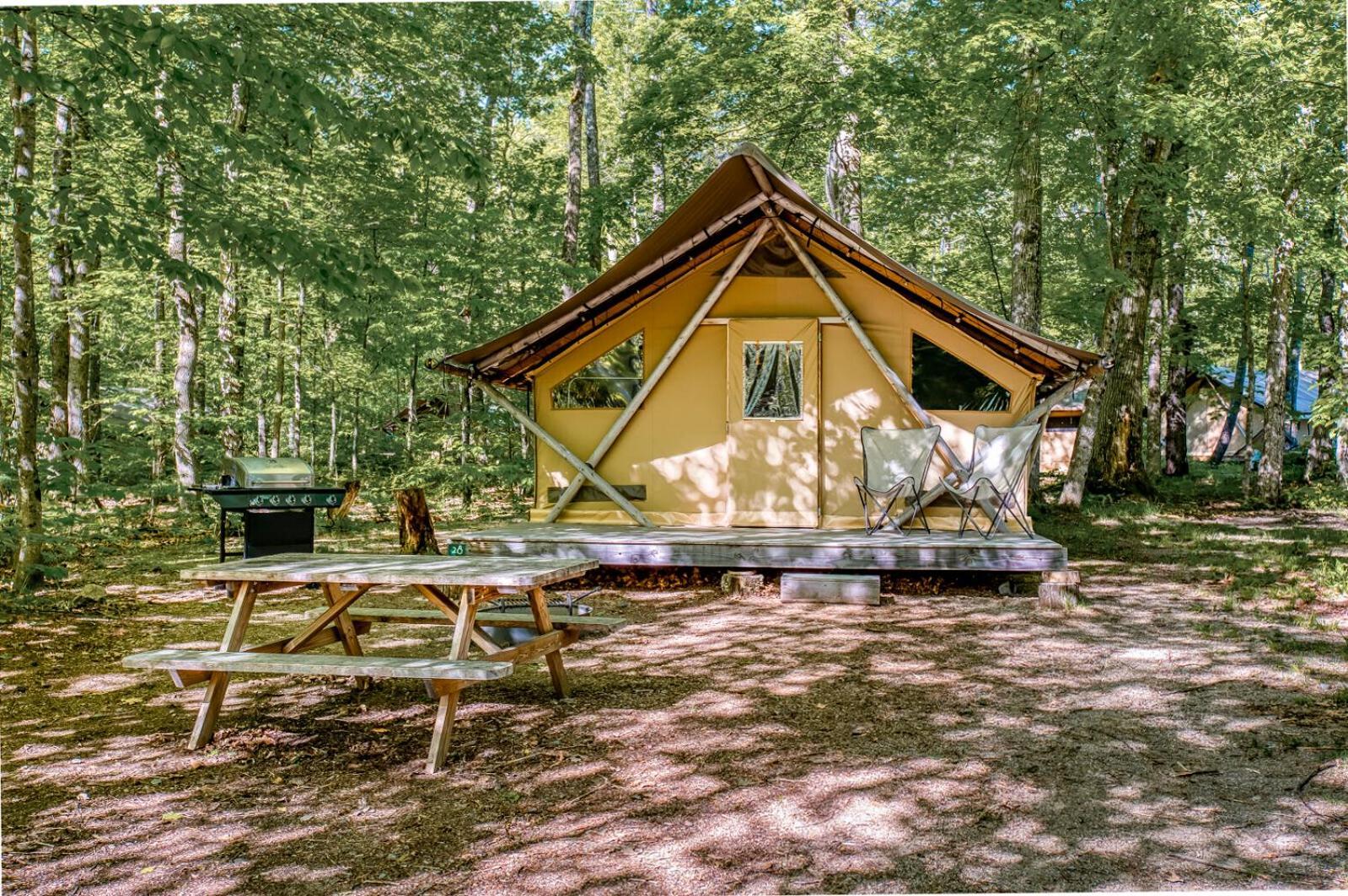 Huttopia White Mountains Albany Esterno foto